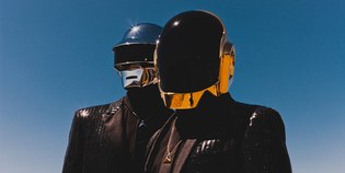 https://savagethrills.com/wp-content/uploads/2017/06/parcels-daftpunk-daft-punk-overnight-paris-australia-electro-french-1.jpg