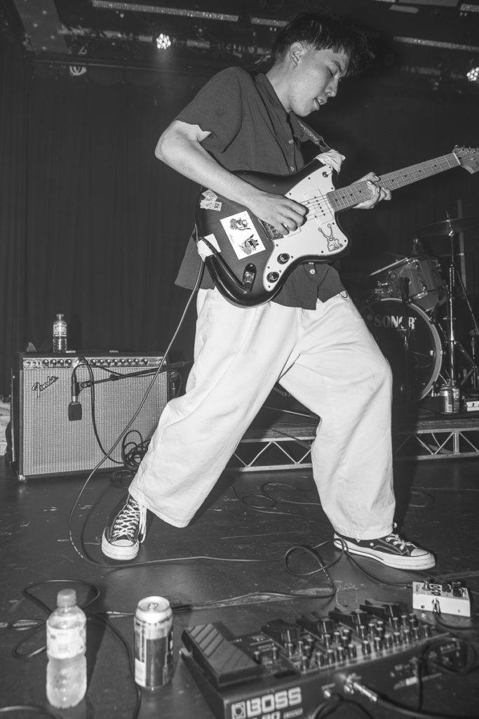 bleeding knees club review garage savage thrills savagethrills copyright dani hansen 2