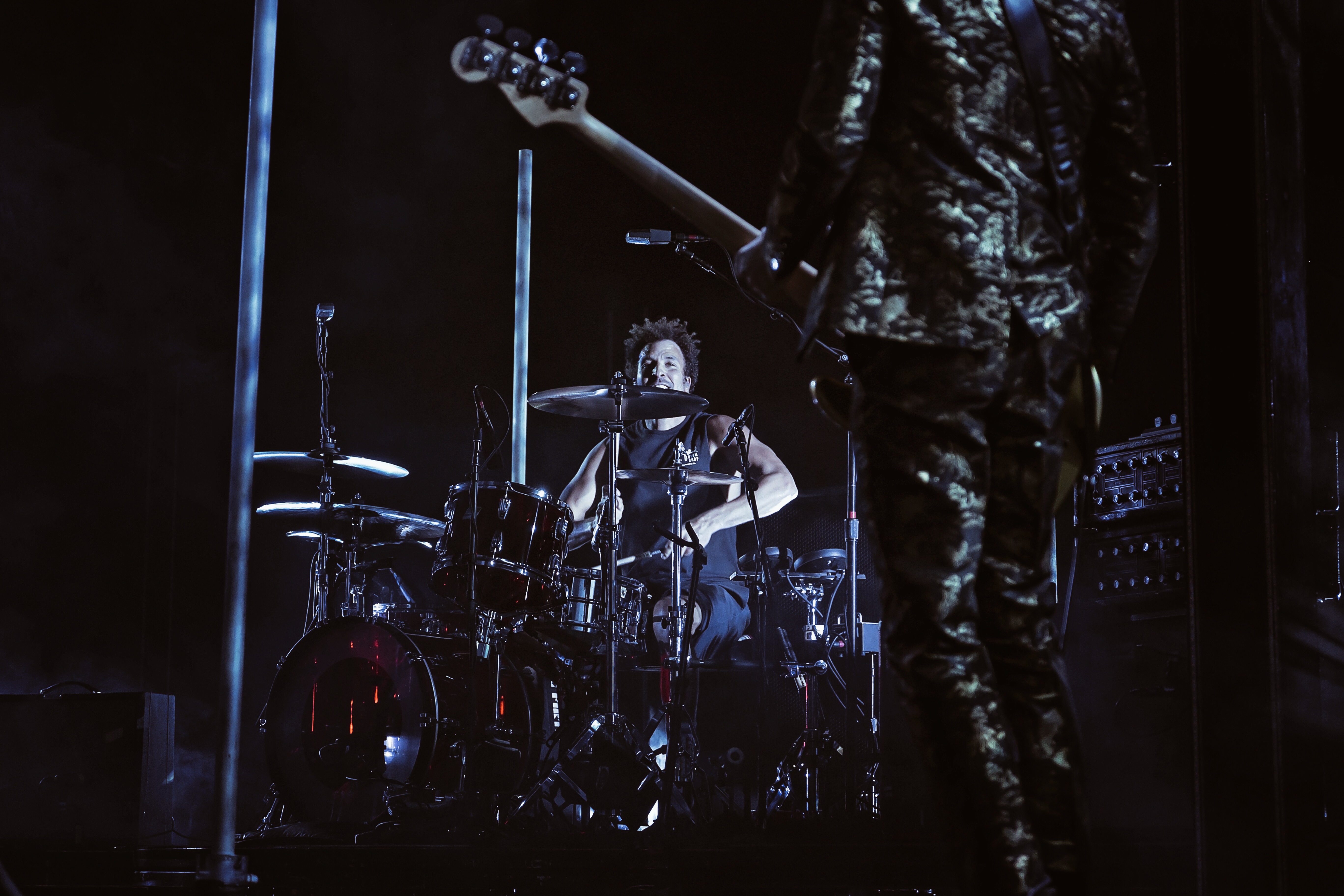 Melbourne gets a lesson in Rock and Roll from Queens Of The Stone Age Savage Thrills Melbourne gets a lesson in Rock and Roll from Queens Of The Stone Age Savage Thrills